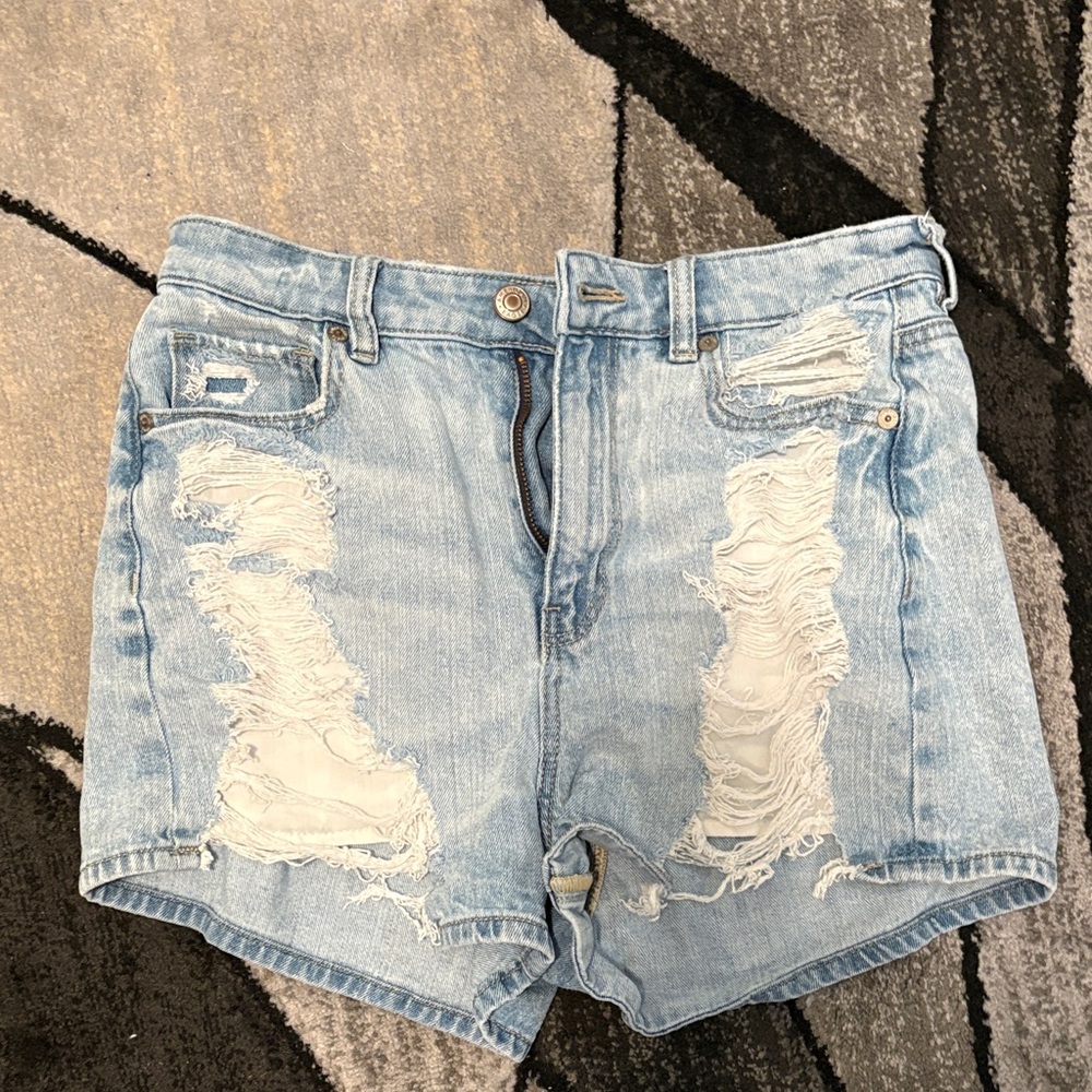 AE shorts